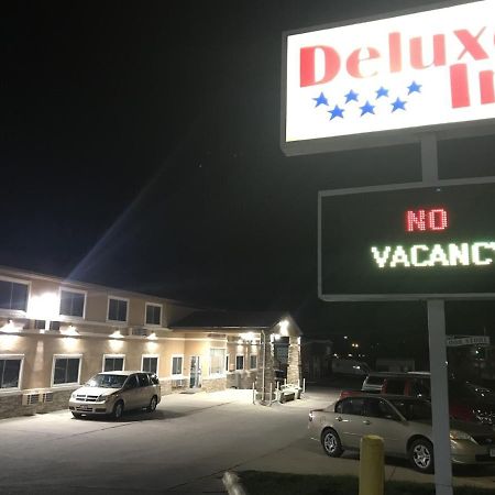 Deluxe Inn Nebraska City Exterior photo