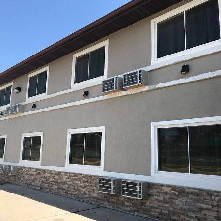 Deluxe Inn Nebraska City Exterior photo
